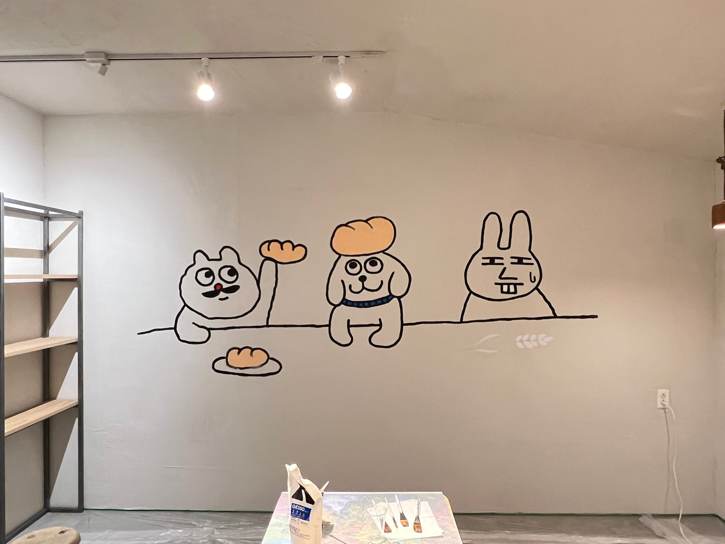 猫の小林さんとかいろいろ壁画制作　