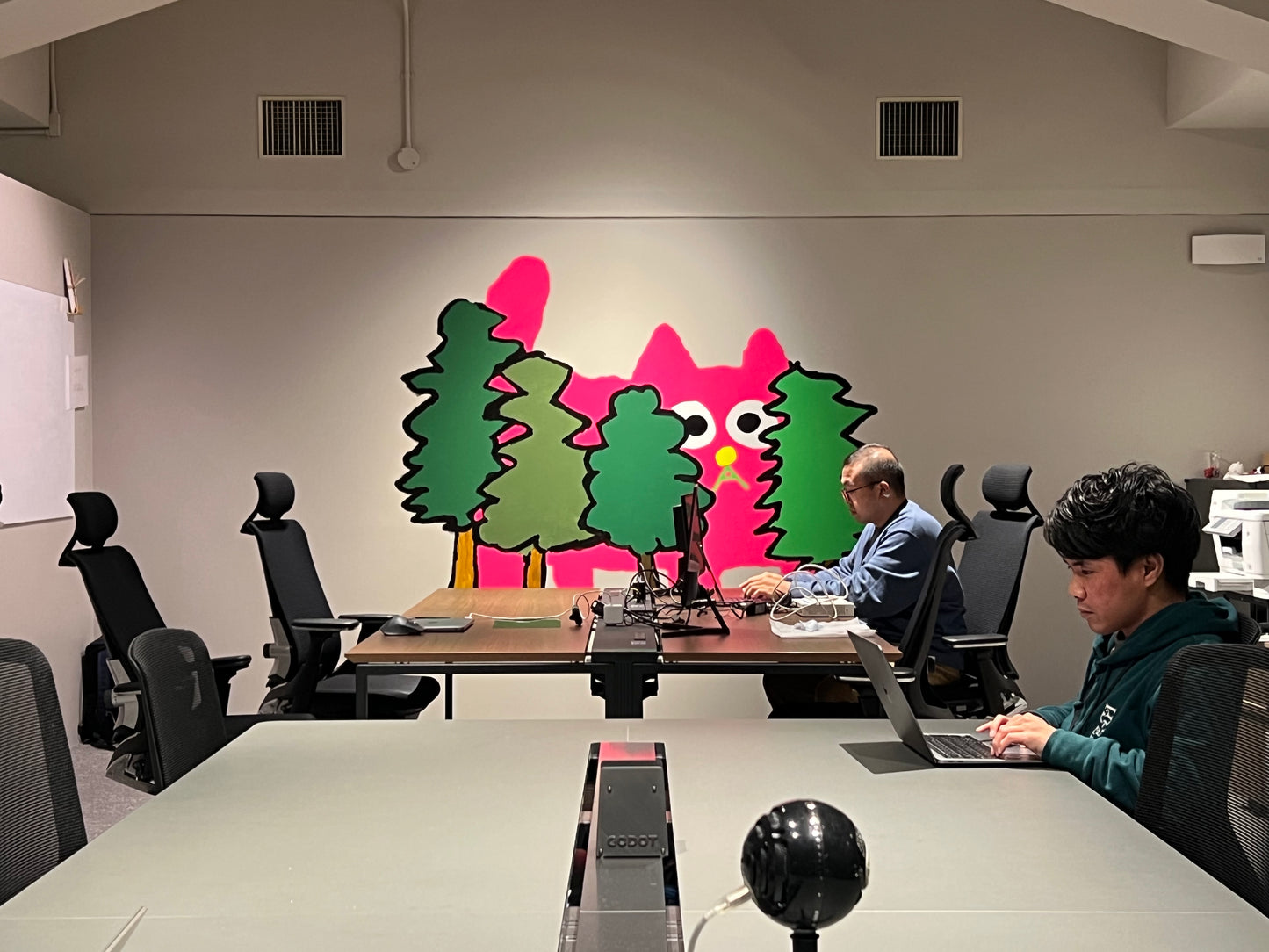 猫の小林さんとかいろいろ壁画制作　